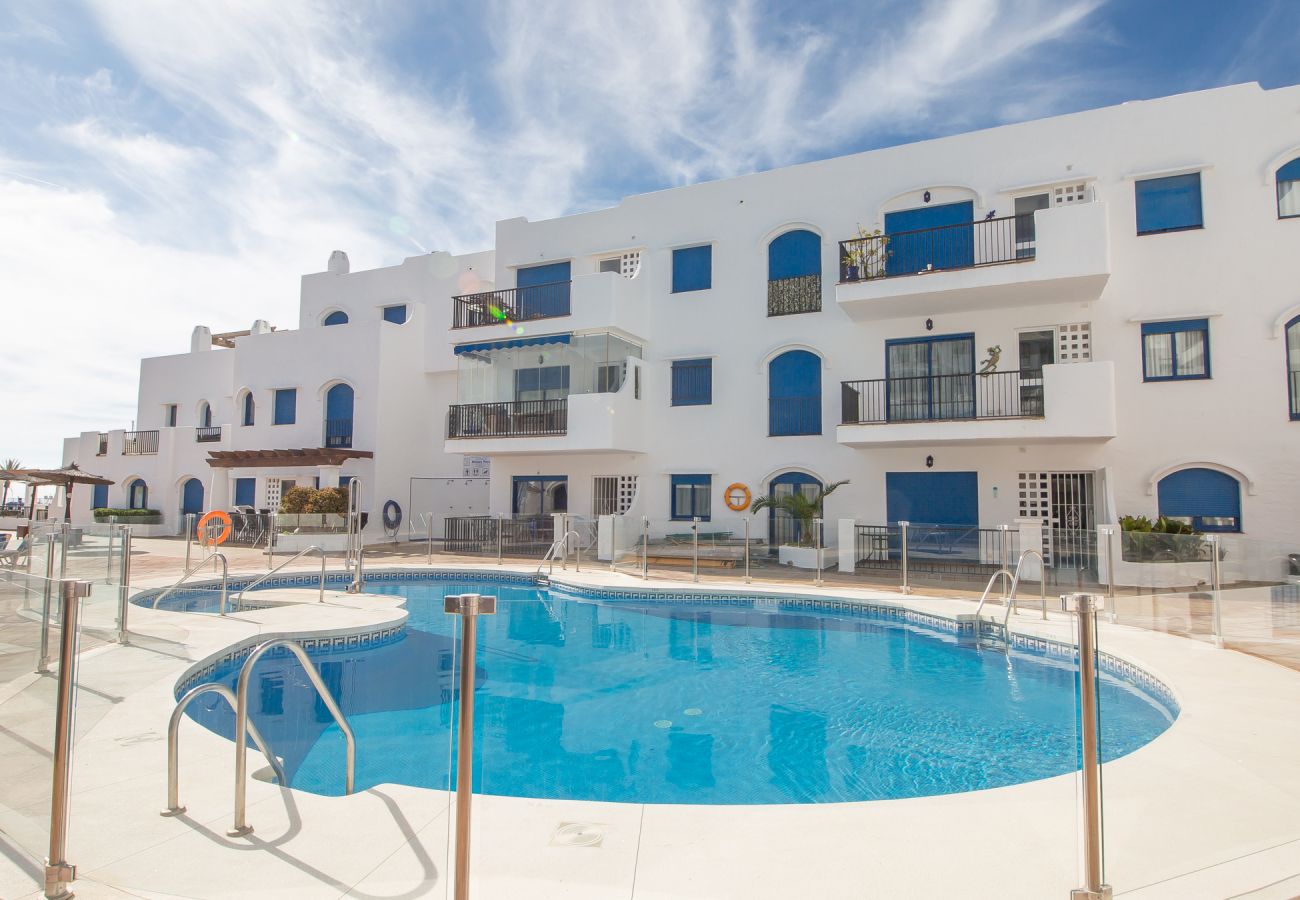 Apartamento en Manilva - Mikonos Playa 14