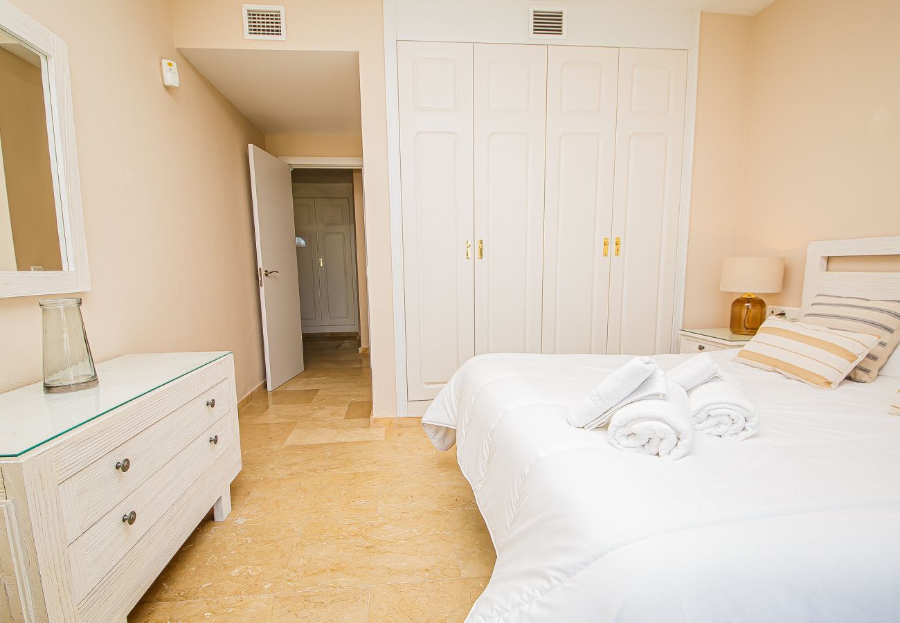 Apartamento en Manilva - Marina Real 501
