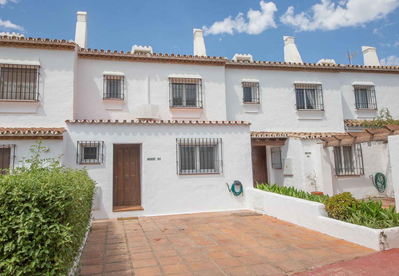 Casa adosada en Manilva - Jardines de la Duquesa 26