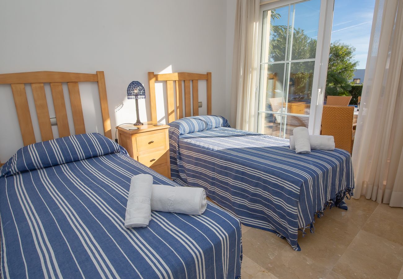 Villa en Manilva - Villa Marmol 162