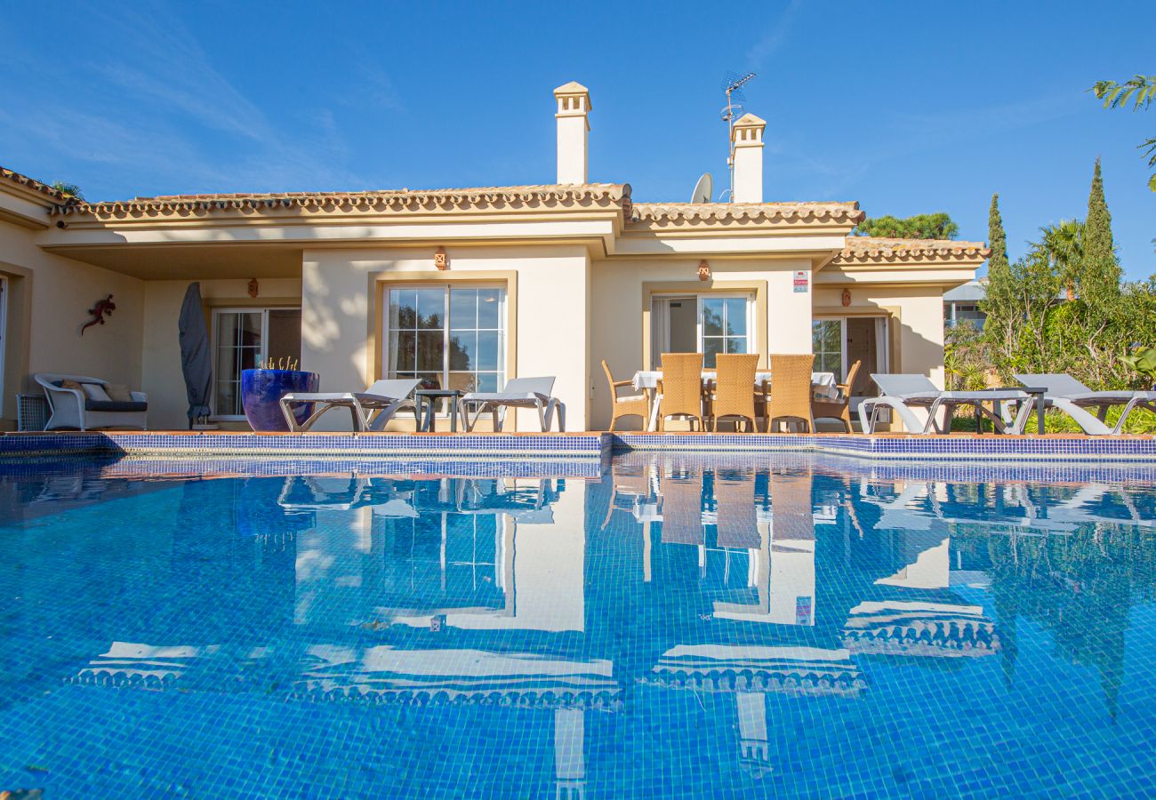 Villa en Manilva - Villa Marmol 162