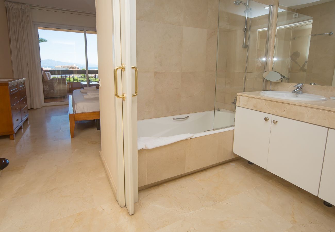 Apartment in Manilva - Los Granados 1711