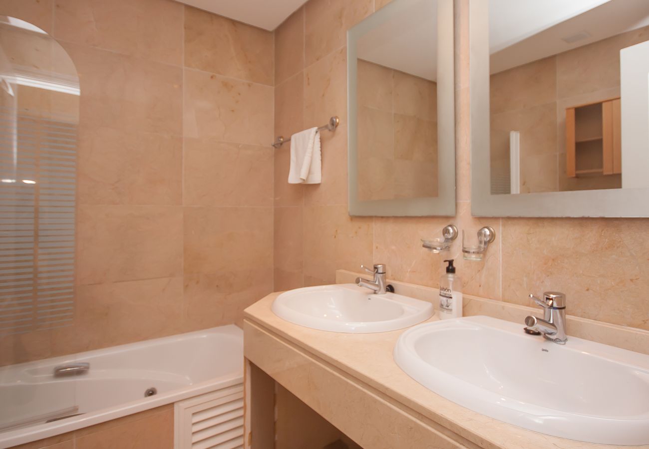 Apartment in Manilva - Marina Duquesa 904