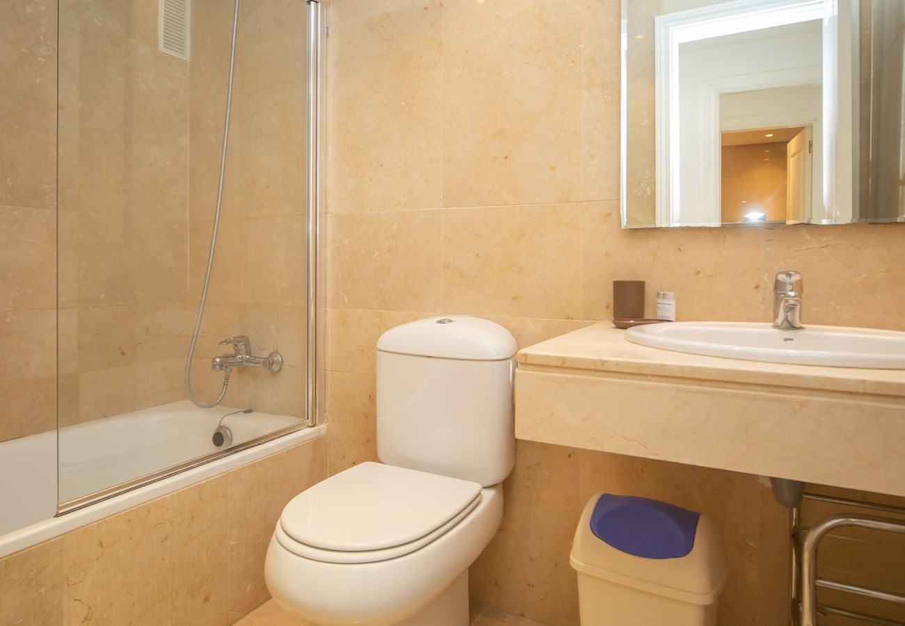 Apartment in Manilva - Marina Real 264