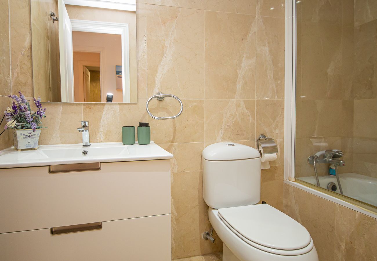 Apartment in Manilva - Marina Real 406