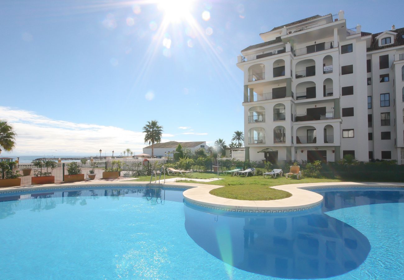 Apartment in Manilva - Marina Duquesa 827