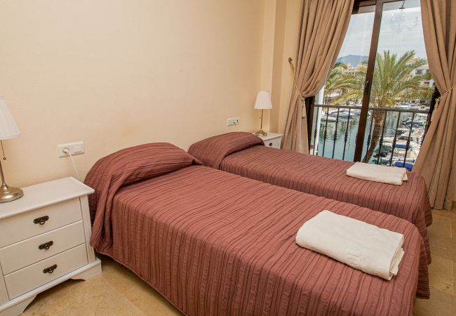 Apartment in Manilva - Marina Real 124 Apartment in Manilva - Marina Real 124
