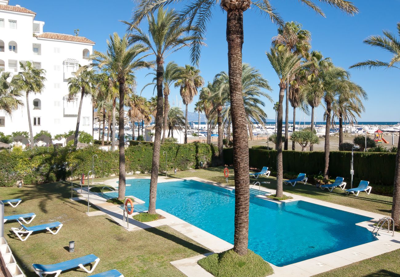 Apartment in Manilva - Marina Real 442