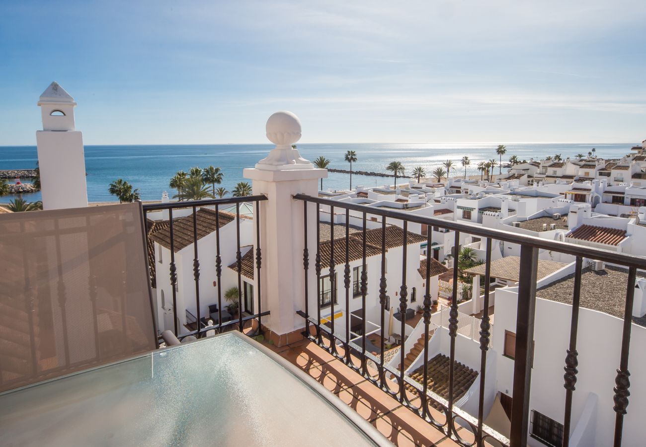 Apartment in Manilva - Marina Real 442