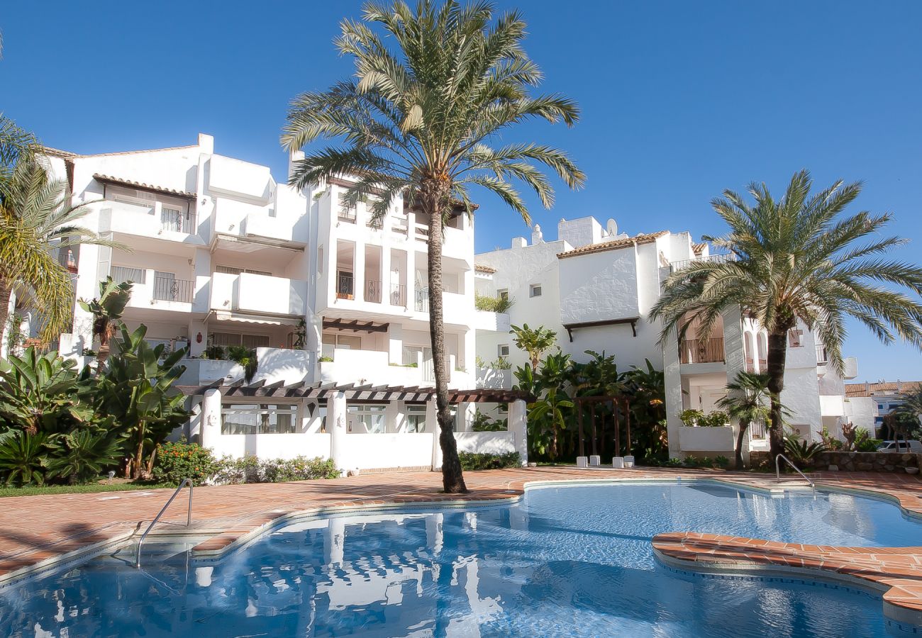 Apartment in Manilva - Fuentes Duquesa A323