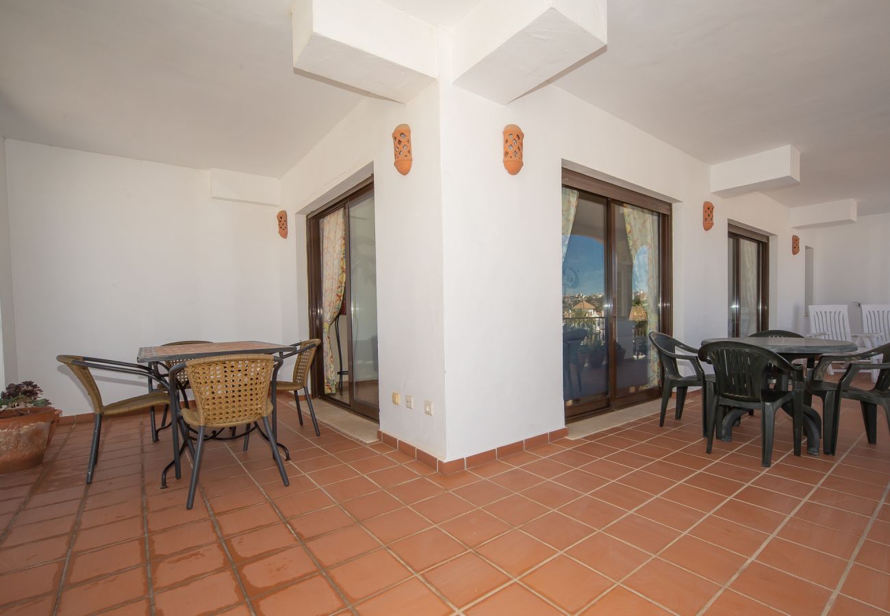 Apartment in Manilva - Marina Real 254