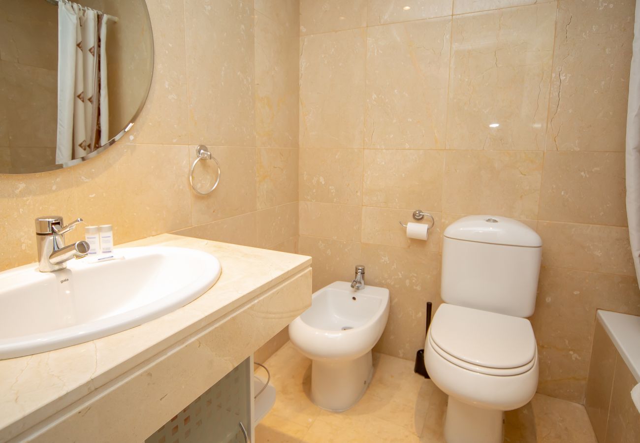 Apartment in Manilva - Marina Real 303