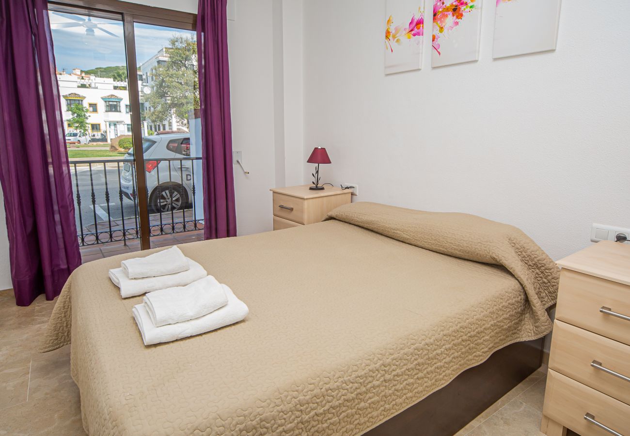 Apartment in Manilva - Marina Real 303