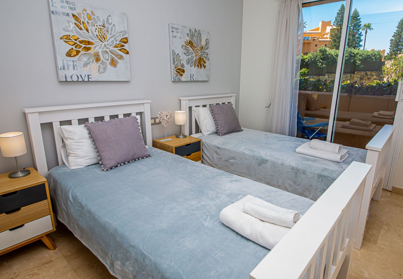 Apartment in Manilva - Los Granados 1701