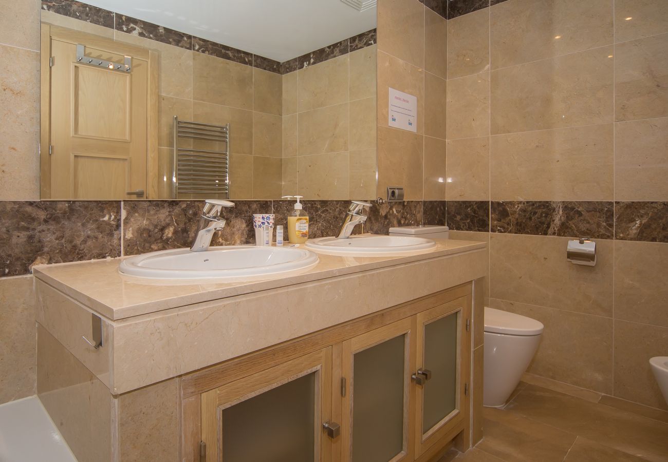 Apartment in Manilva - Marina del Castillo 302