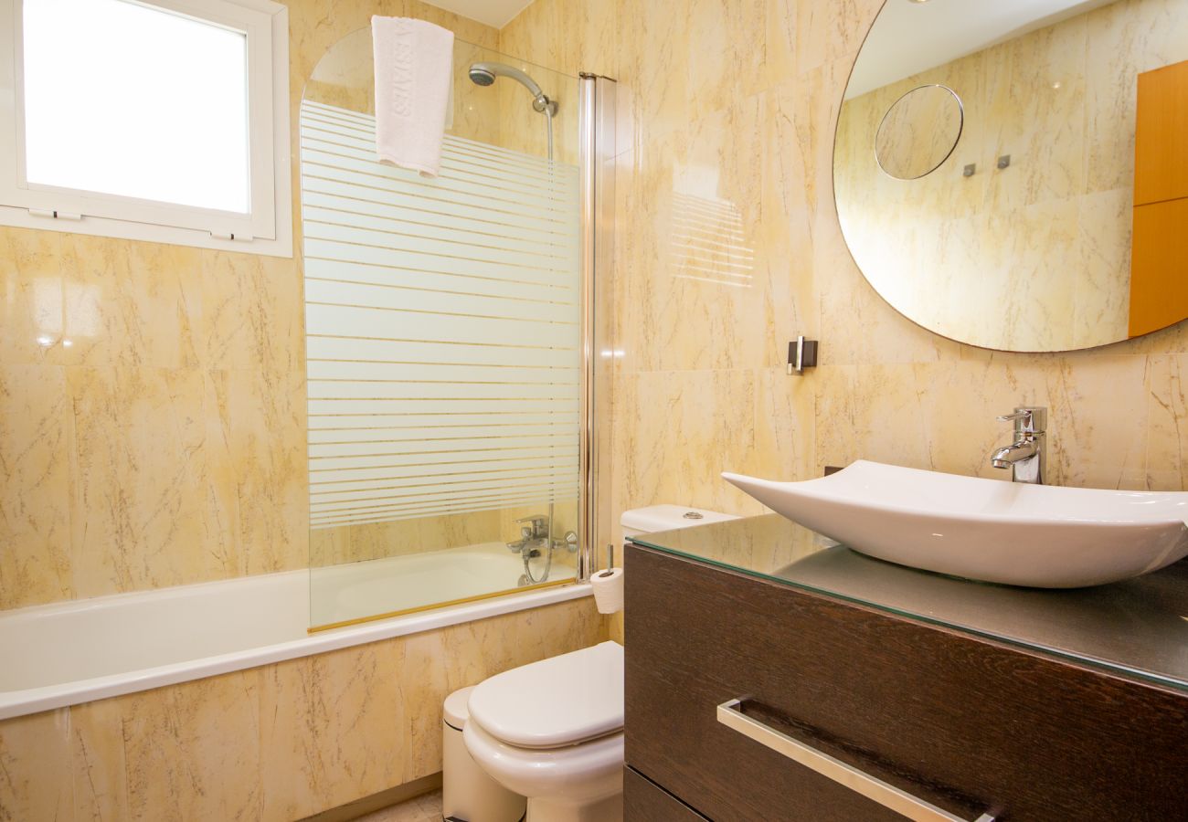 Apartment in Manilva - Residencial Duquesa 2.5.2B