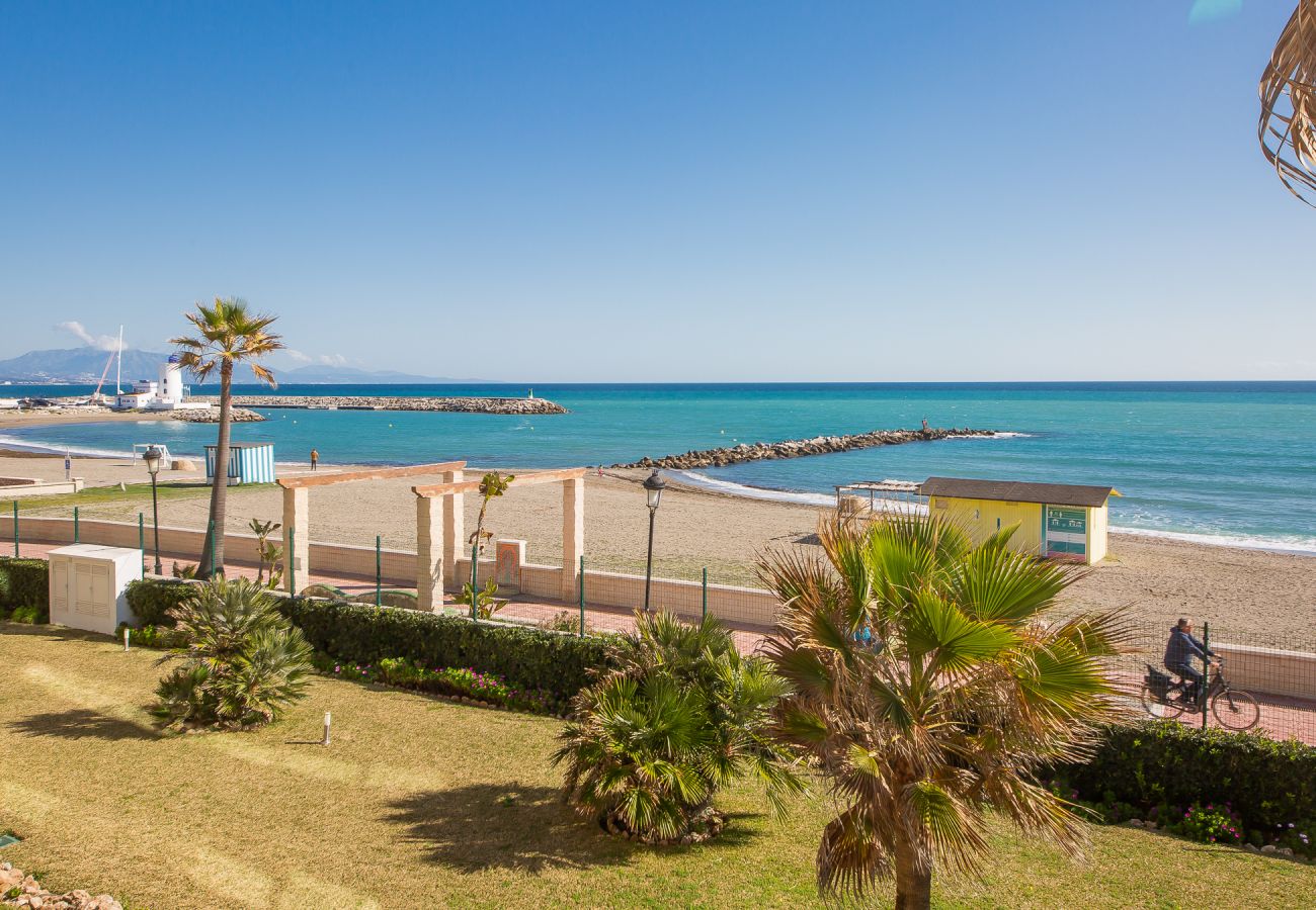 Apartment in Manilva - Marina del Castillo 3110