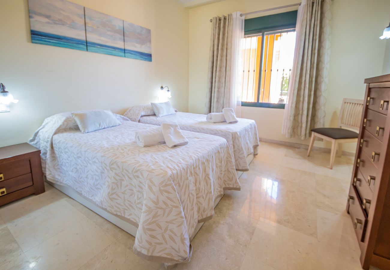 Apartment in Manilva - La Almadraba 204