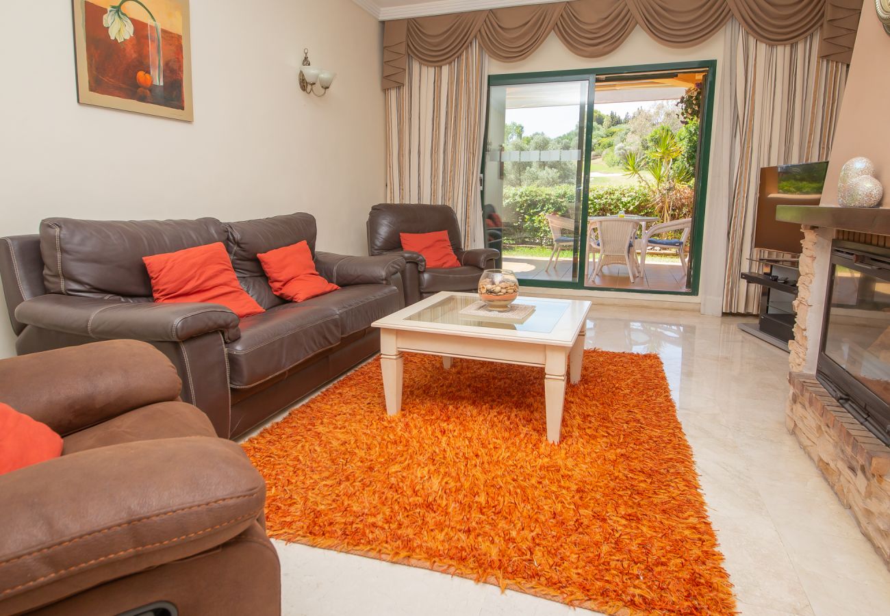 Apartment in Manilva - La Almadraba 204