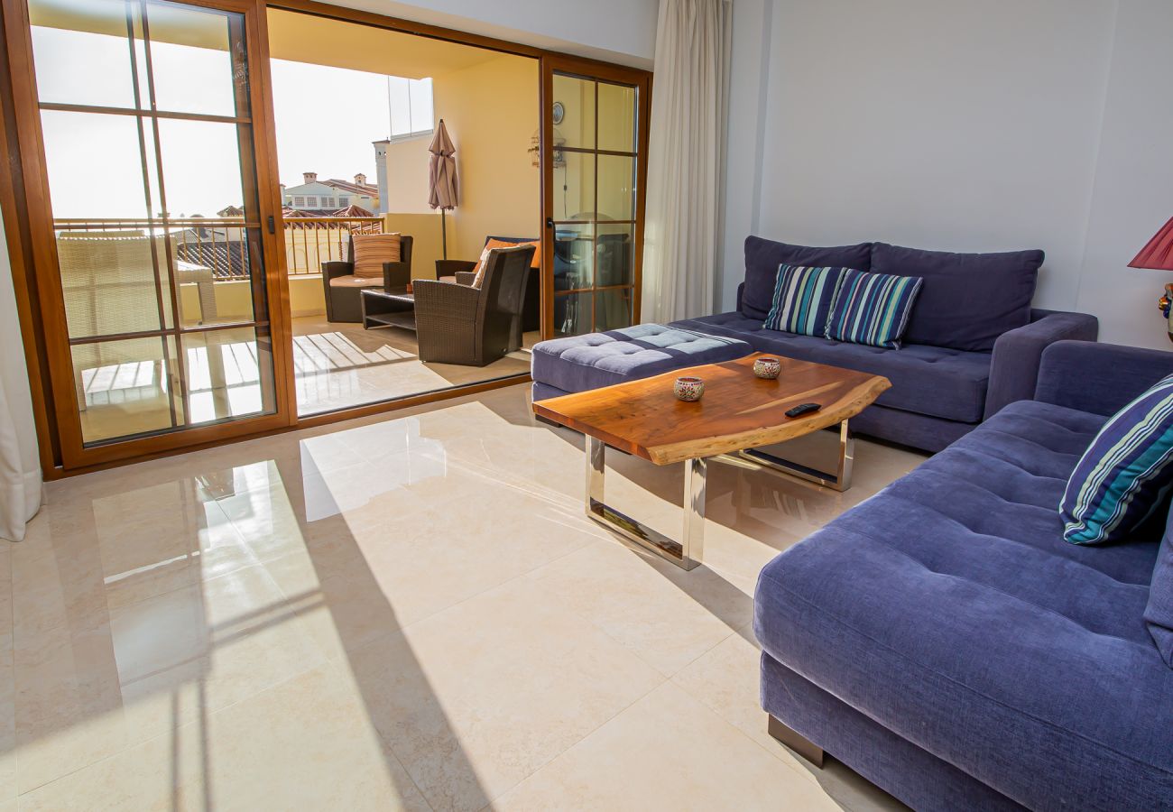 Apartment in Manilva - Los Castillos 12