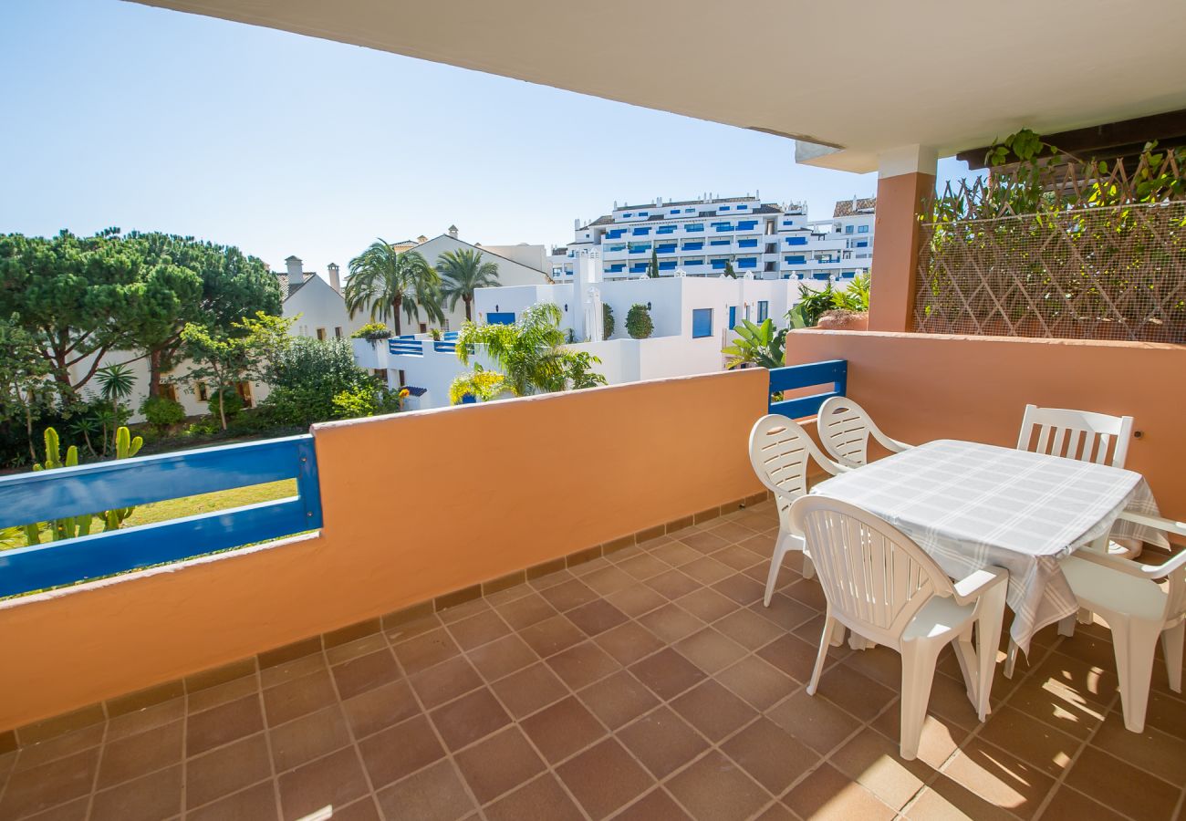 Apartment in Manilva - Duquesa Suites 206