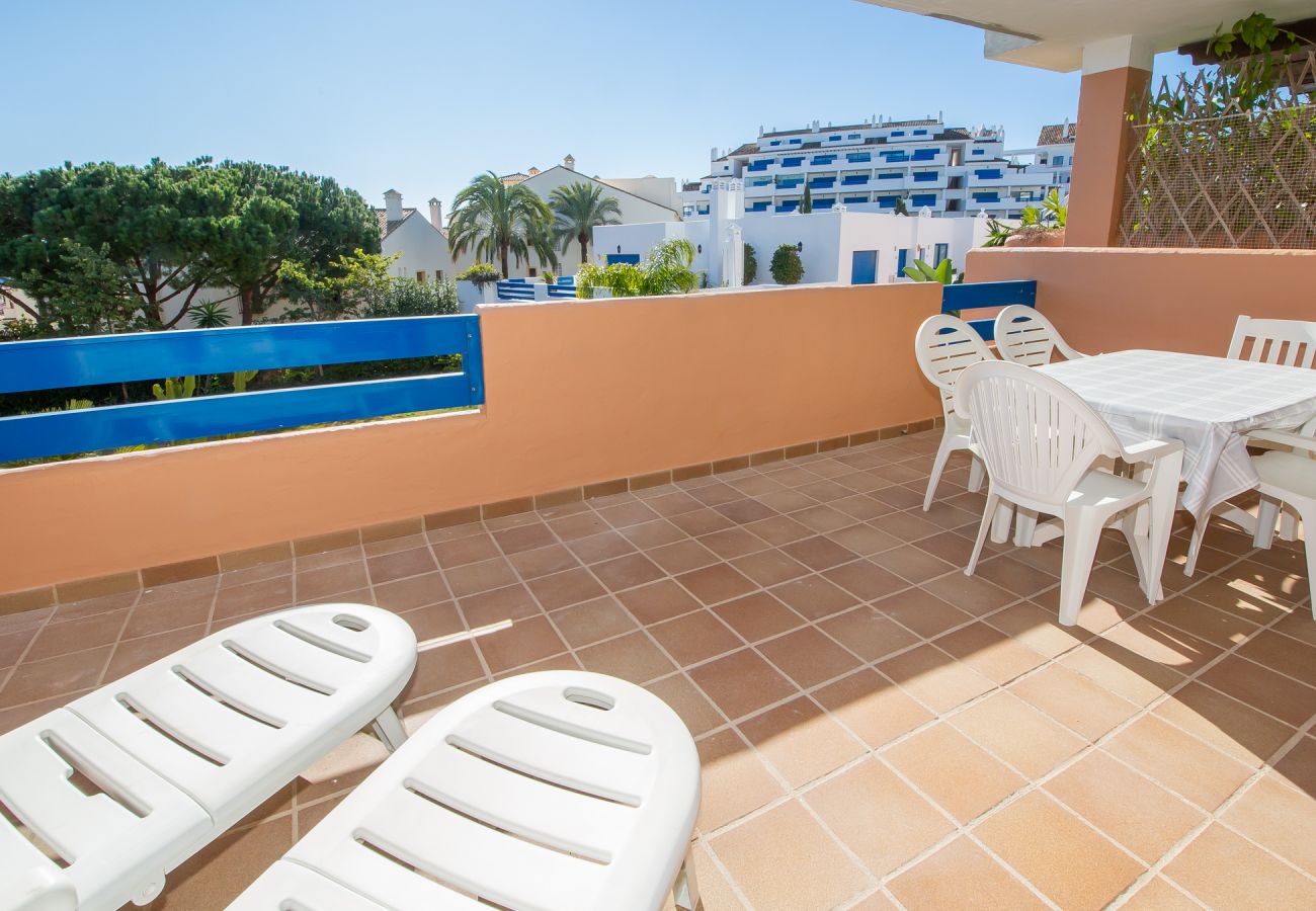 Apartment in Manilva - Duquesa Suites 206