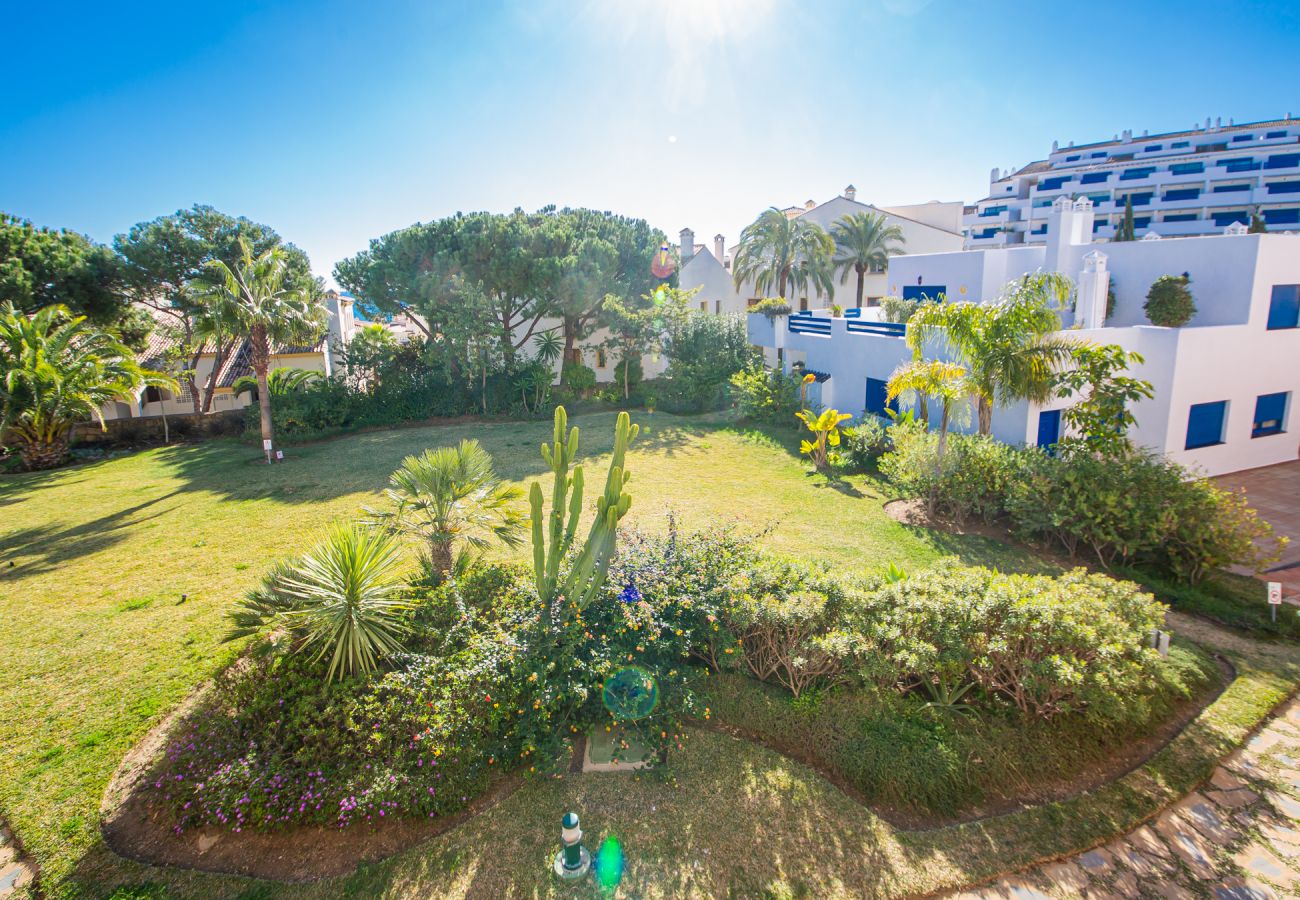 Apartment in Manilva - Duquesa Suites 206