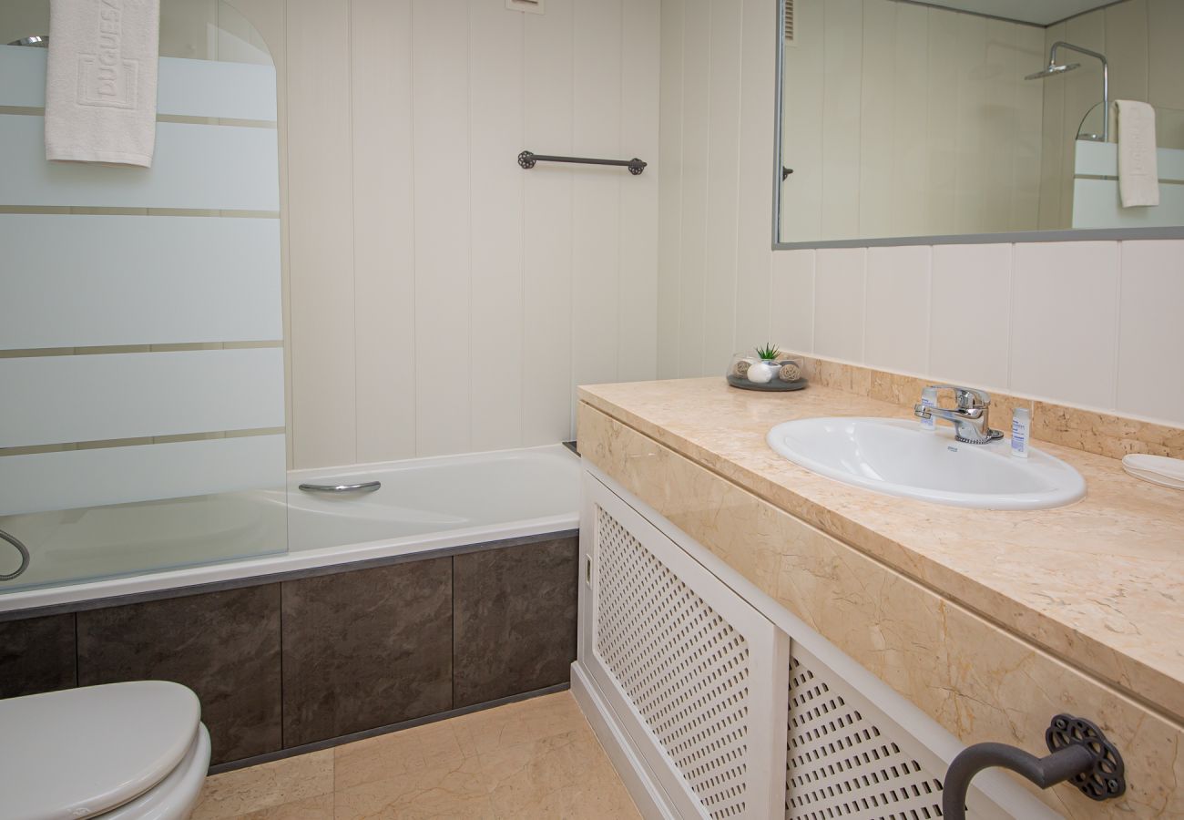 Apartment in Manilva - La Almadraba 222