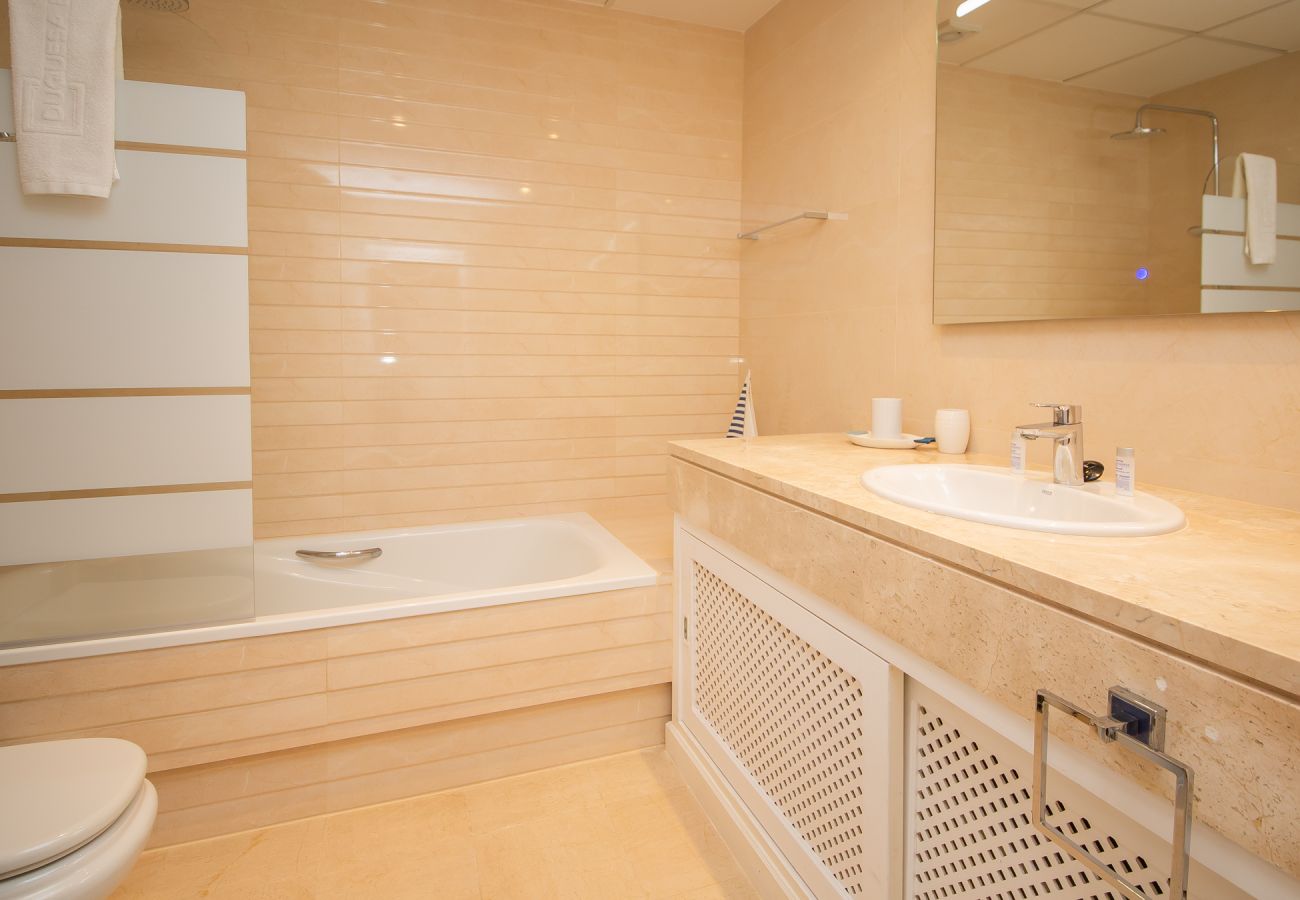 Apartment in Manilva - La Almadraba 222
