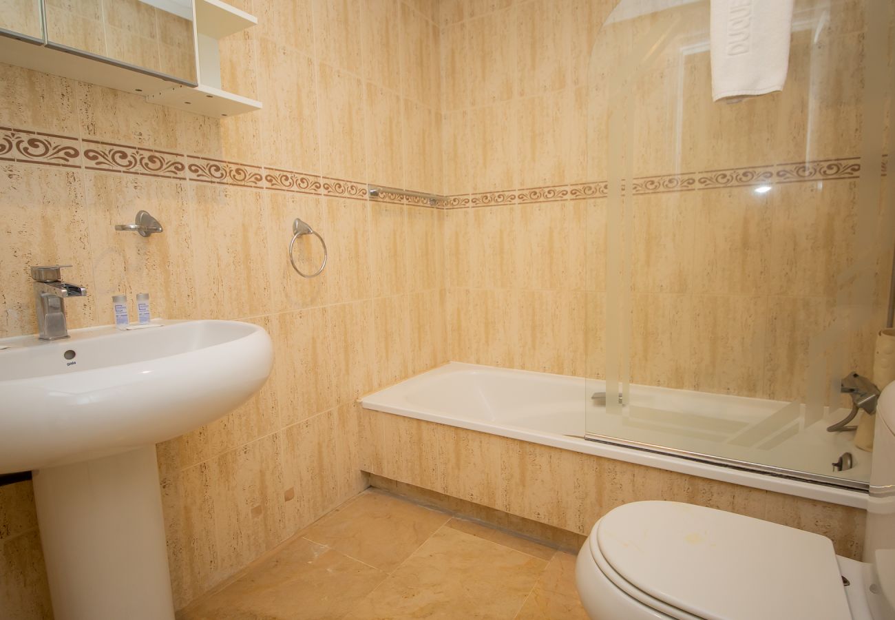 Apartment in Manilva - Marina Duquesa 544