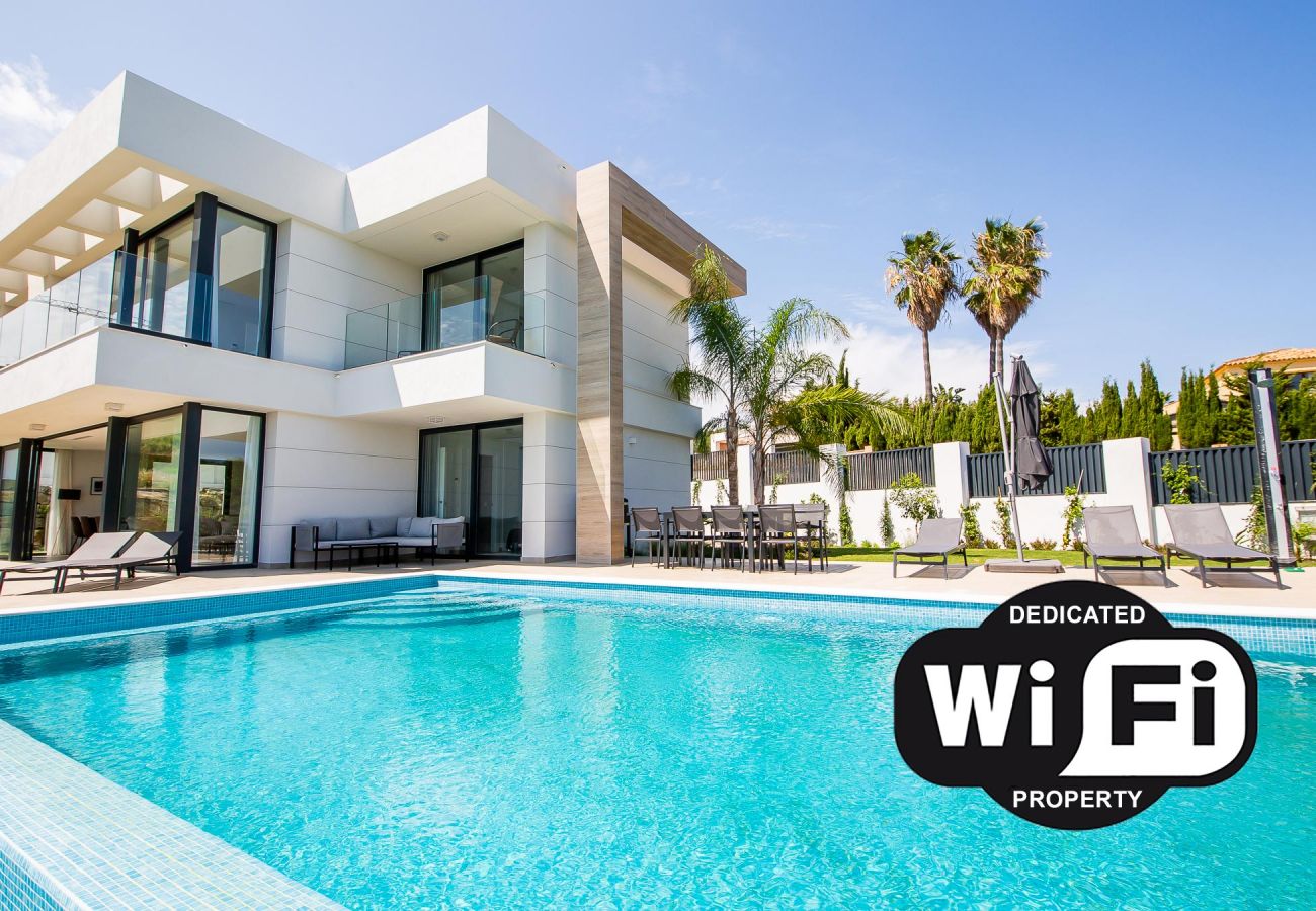 Villa in Manilva - Villa las Rocas 142 Villa in Manilva - Villa las Rocas 142