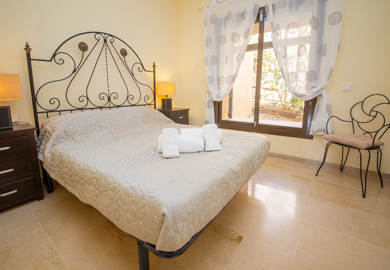 Apartment in Manilva - Coto Real Naxos 401