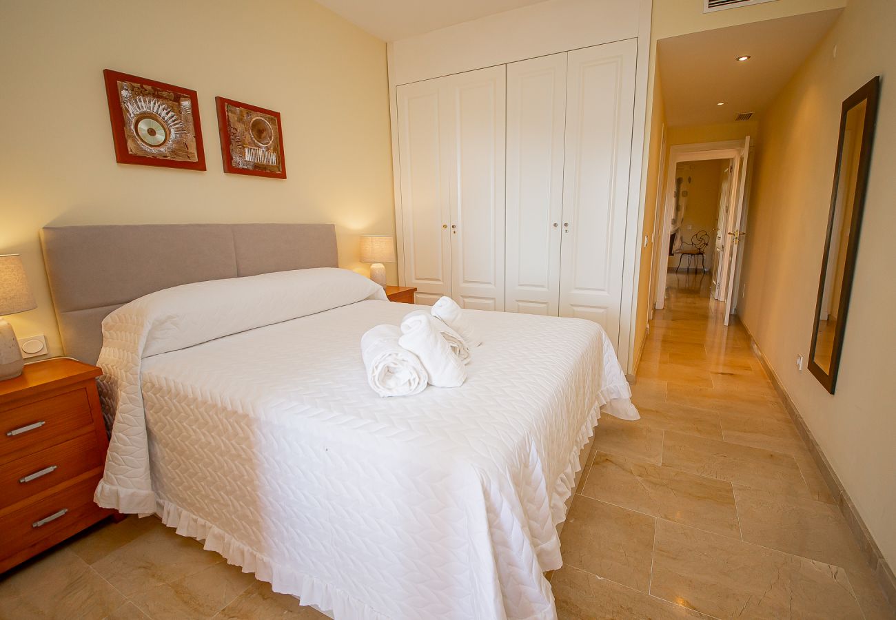 Apartment in Manilva - Coto Real Naxos 401
