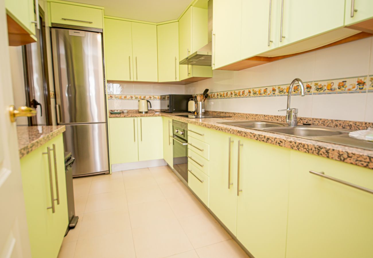 Apartment in Manilva - Coto Real Sikinos 231