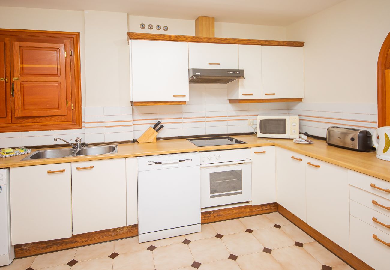 Apartment in Manilva - Los Castillos 36