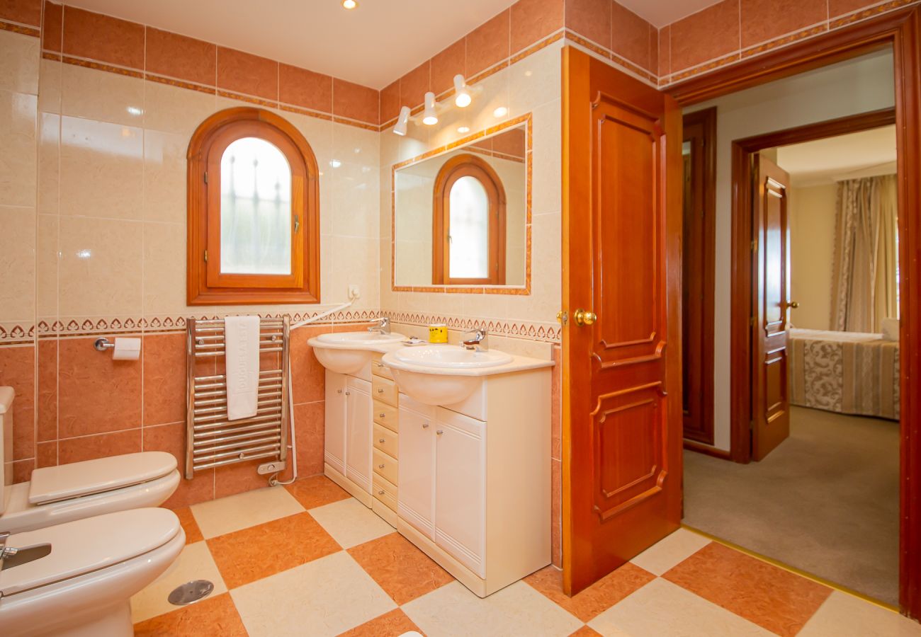 Apartment in Manilva - Los Castillos 36