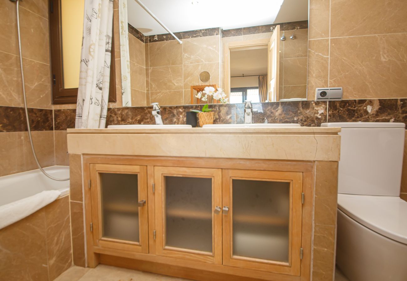 Apartment in Manilva - Marina del Castillo 334