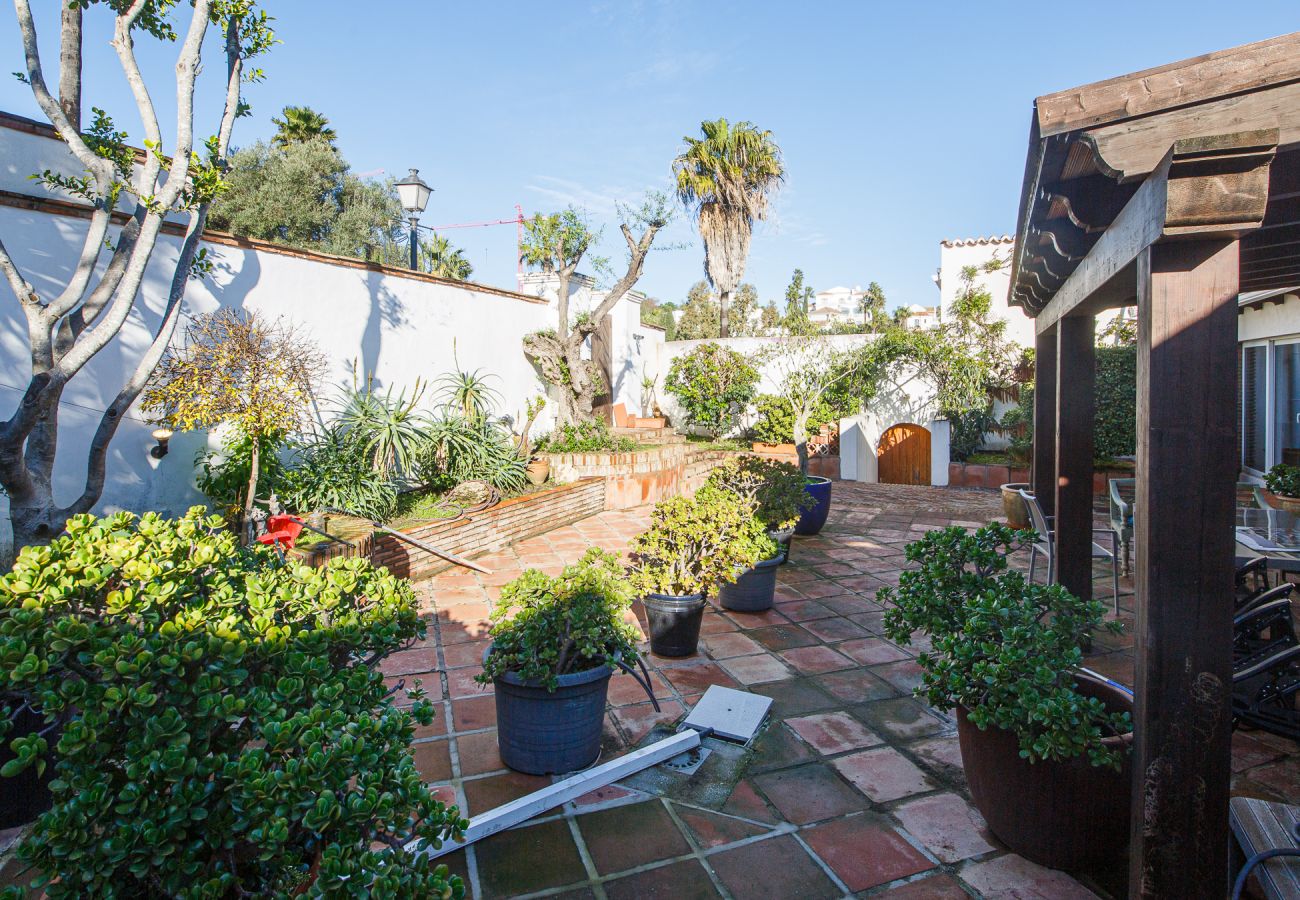 Villa/Dettached house in Manilva - La Paloma