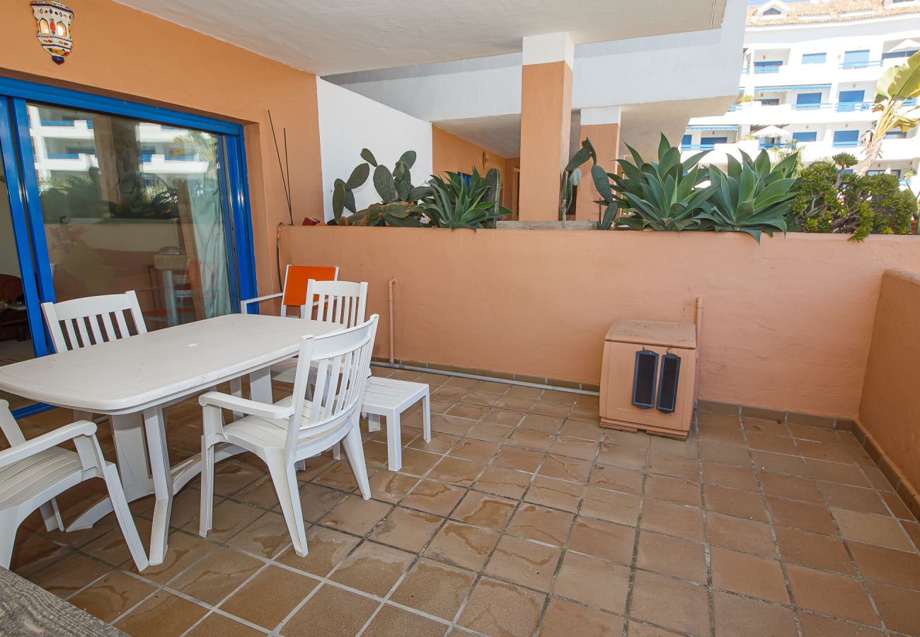 Apartment in Manilva - Duquesa Suites