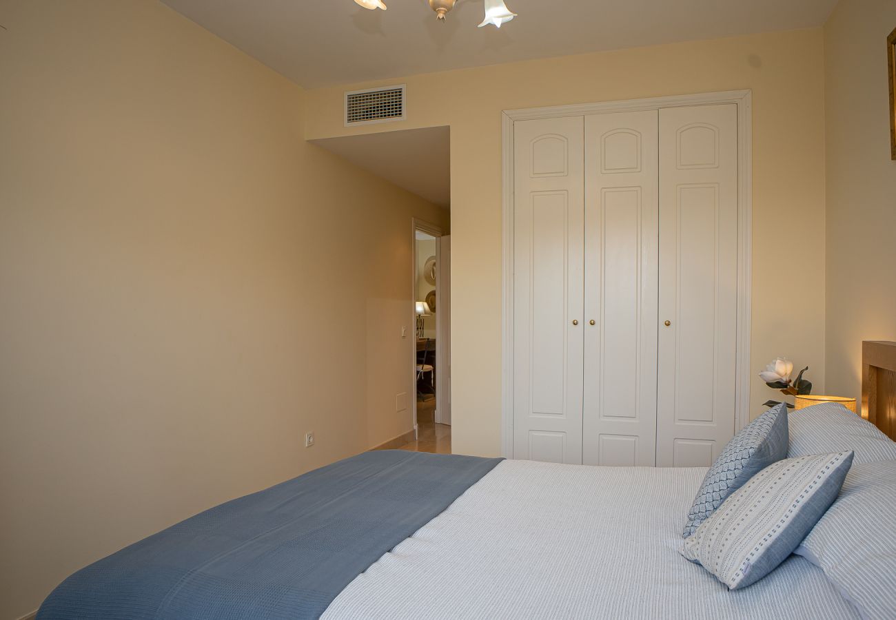 Apartment in Manilva - Duquesa Village